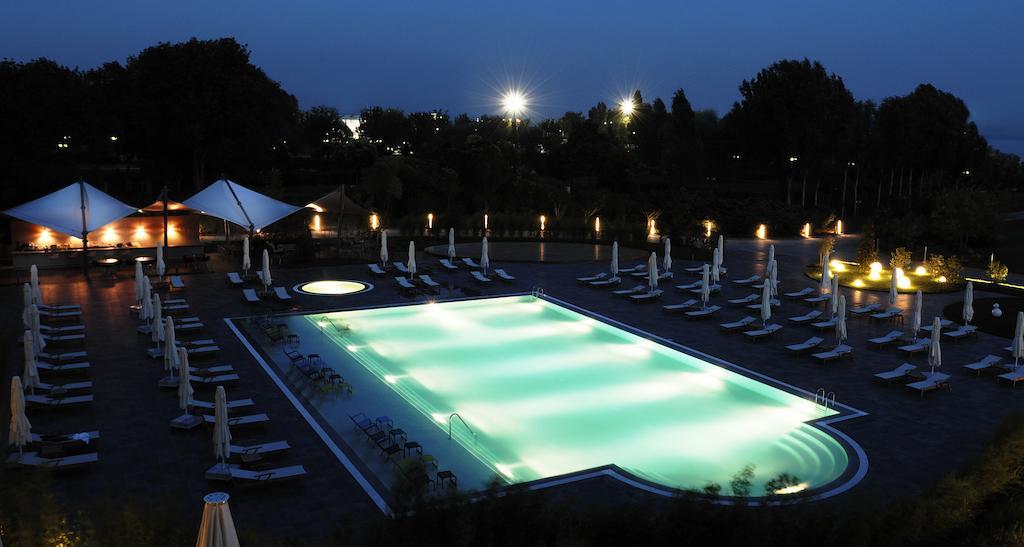 Atakoey Marina Hotel Istanbul Bagian luar foto